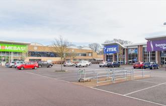 Mallard Road Retail Park